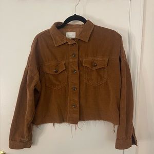 American Eagle Raw Hem Cropped Corduroy Jacket in Chestnut Brown